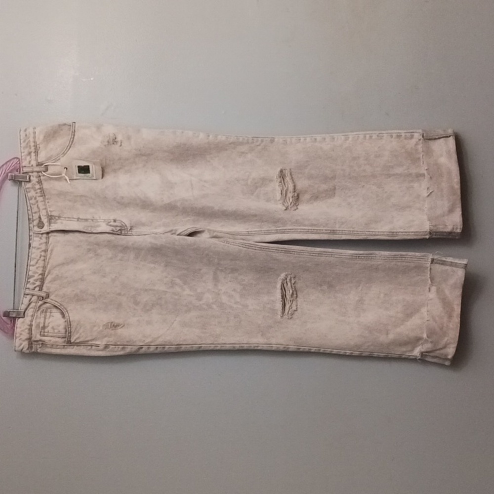 Grace&Emma denim size 18 women's light gray acid wash distress denim jeans.